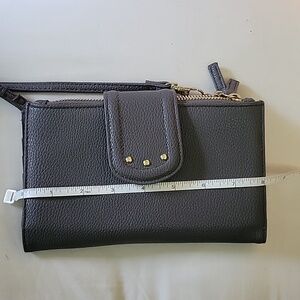 Grey cross body